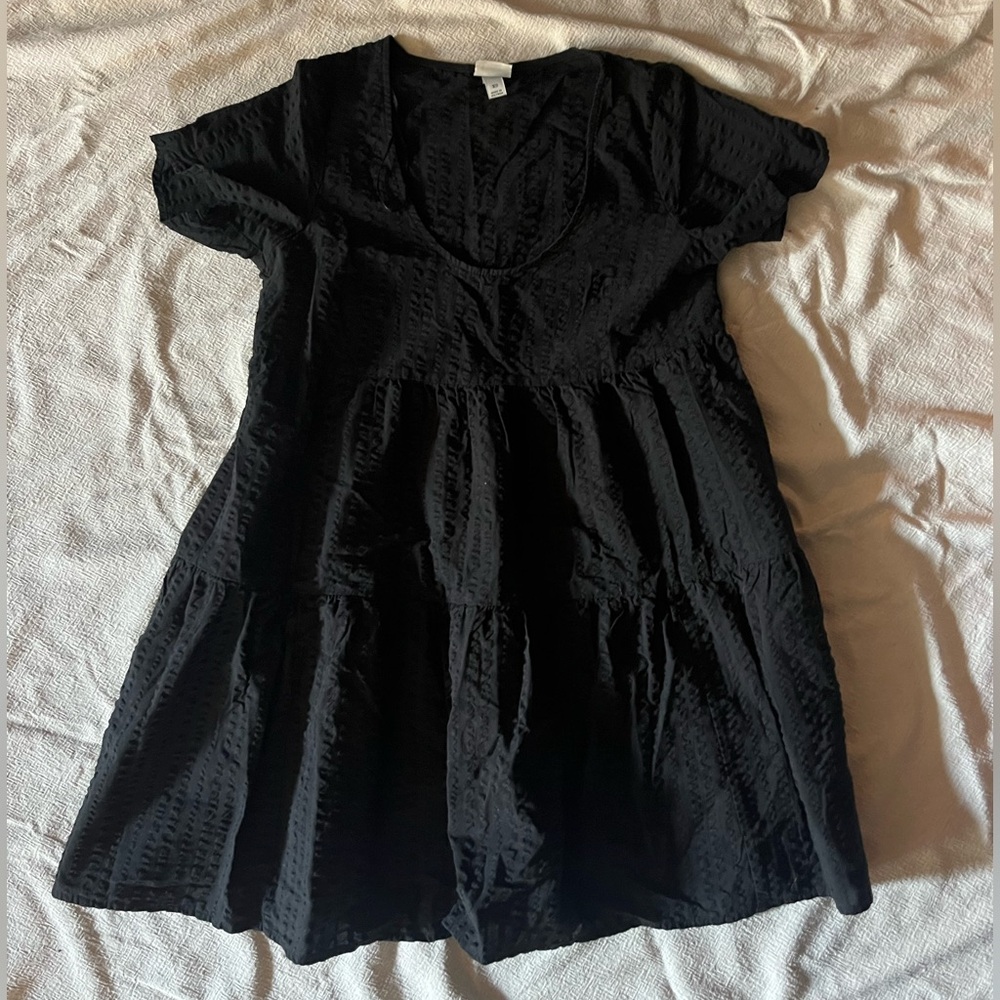 black textured flowy dress